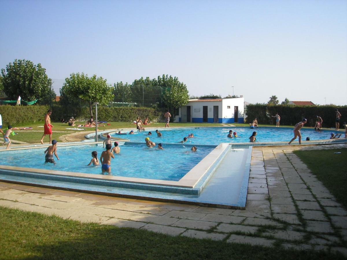 Hotel Parque Campismo Porto Covo Exterior foto